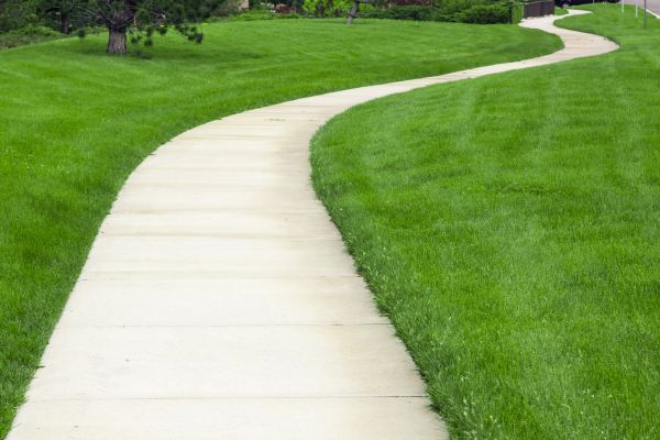 Cost of Cracked Sidewalk Repair in Ooltewah