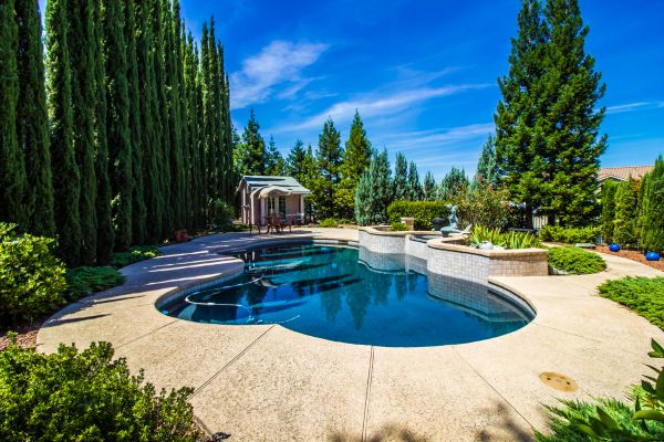 Cost of Pool Pavement Repair in Ooltewah